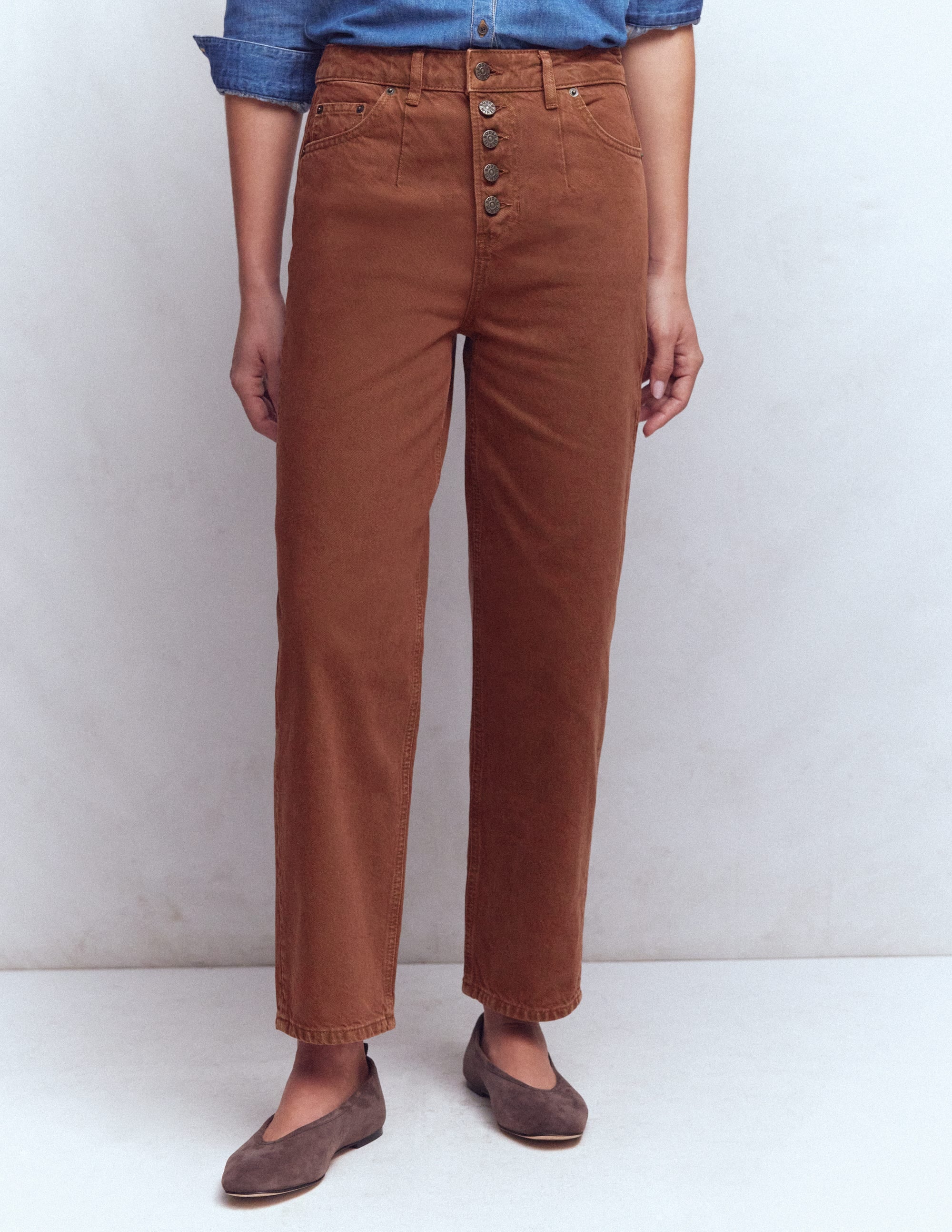 Exposed Button Straight Jeans-Brown - Image 4